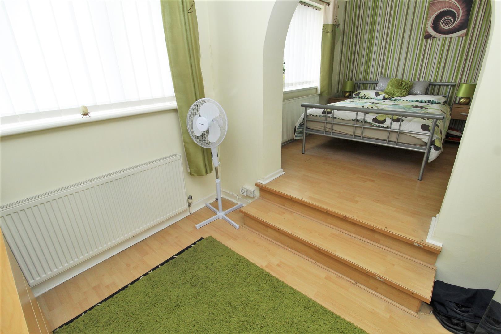 Property Details Estate Agents, Aintree, Liverpool Grosvenor